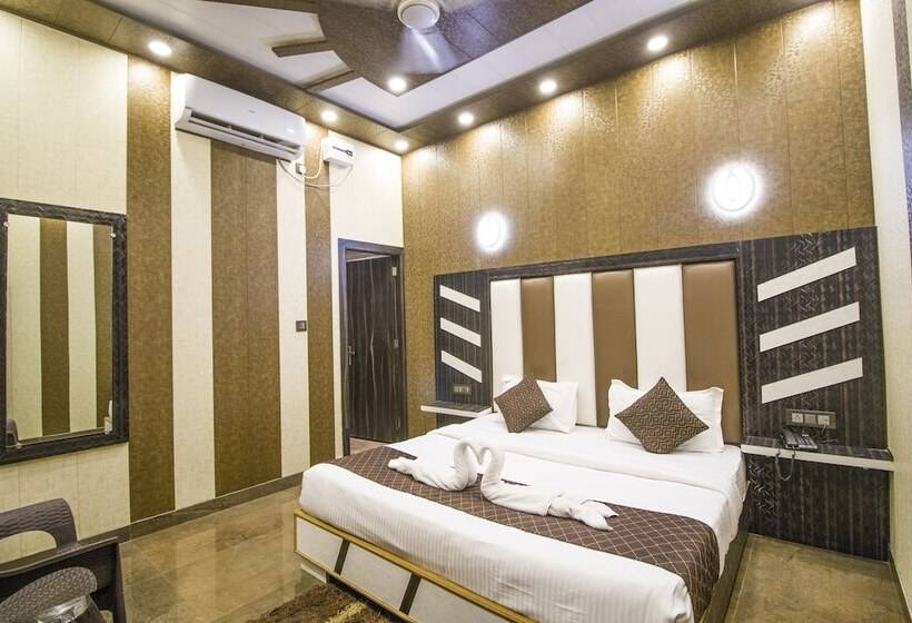 Habitació Deluxe, Pardesi