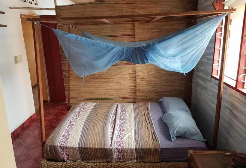 اتاق خانوادگی, La Guesthouse étoile