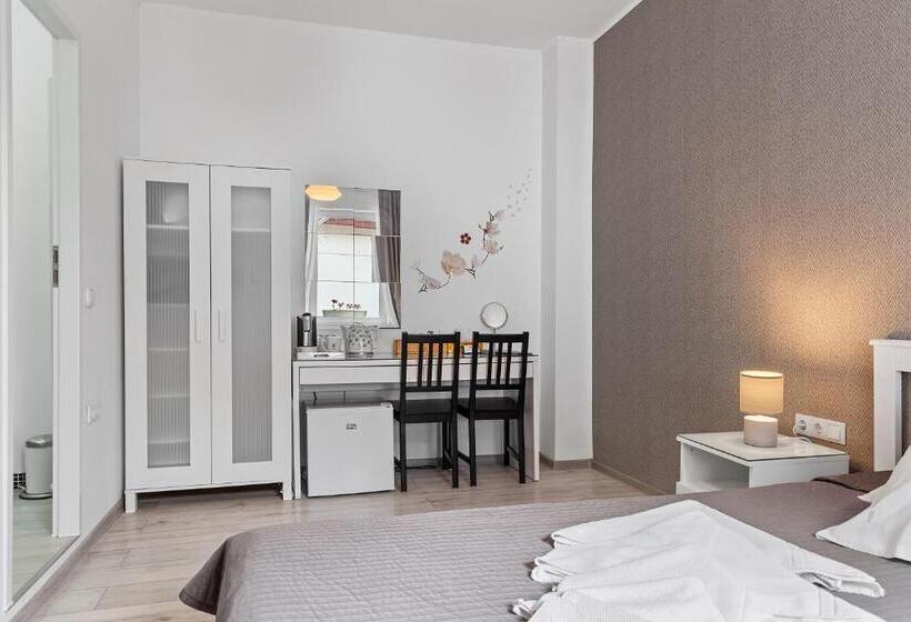 اتاق استاندارد, Pensiunea Alina Adults Only