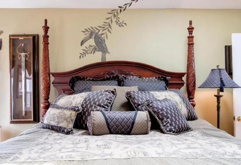 キングサイズベッドのデラックスルーム, Gaslight Bed & Breakfast