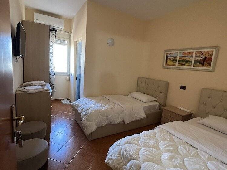 스탠다드 룸, Gega