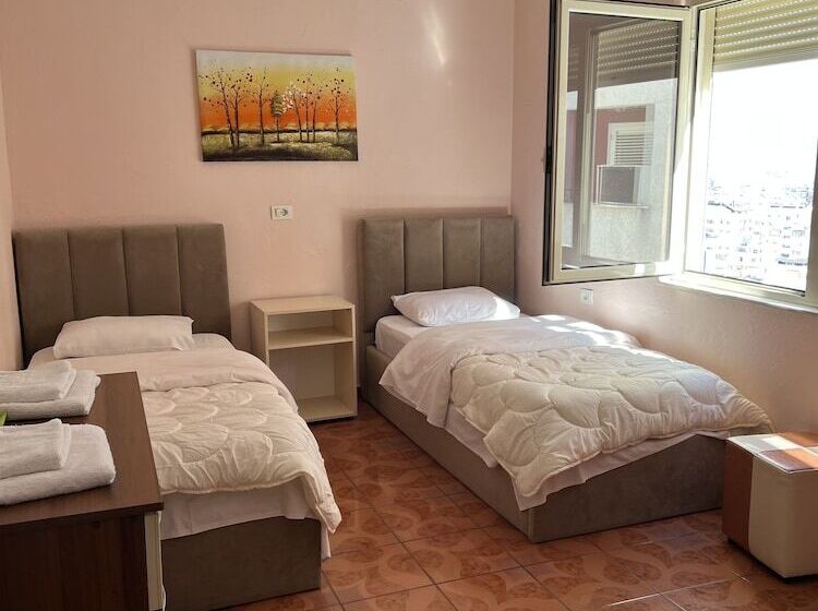 스탠다드 룸, Gega