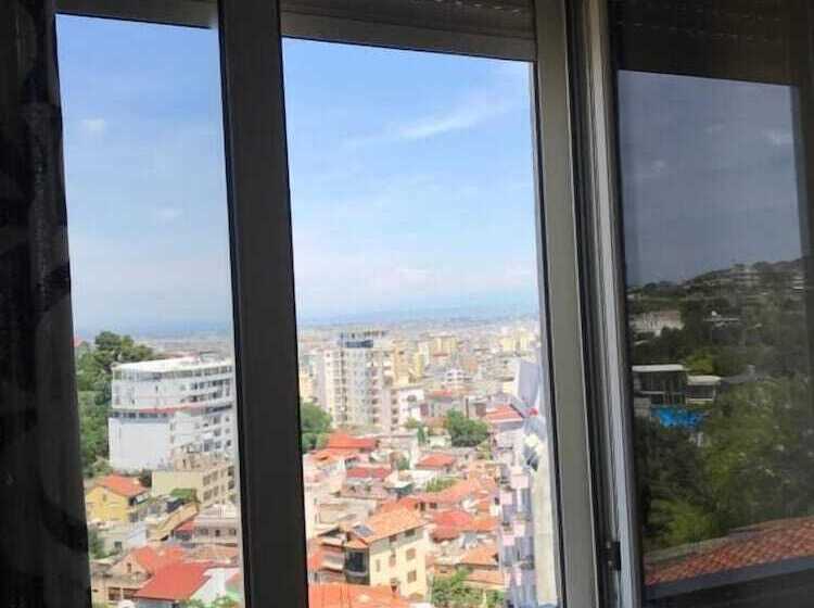 스탠다드 룸, Gega