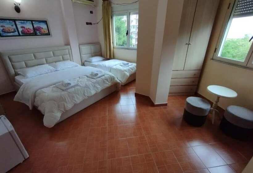 스탠다드 트리플 룸, Gega