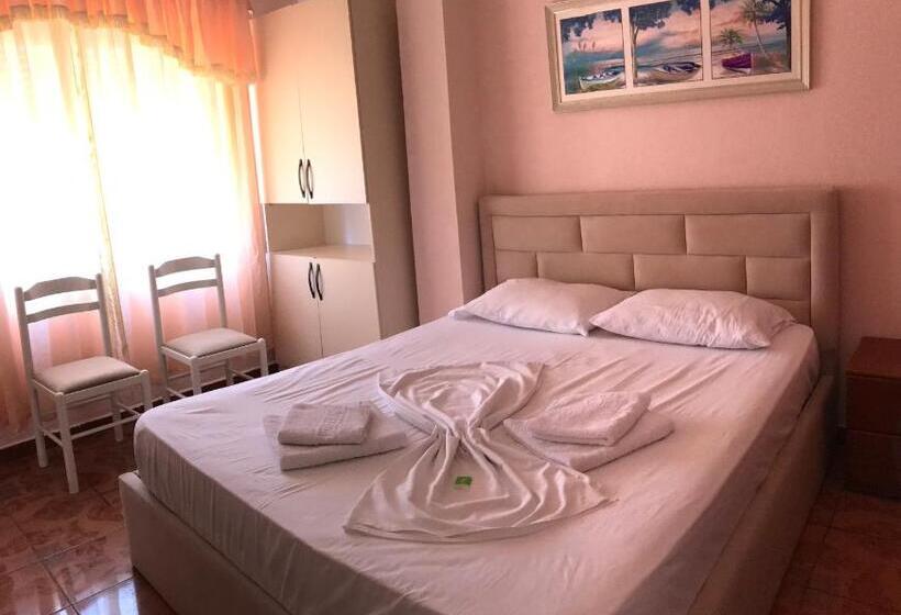 스탠다드 발코니 룸, Gega