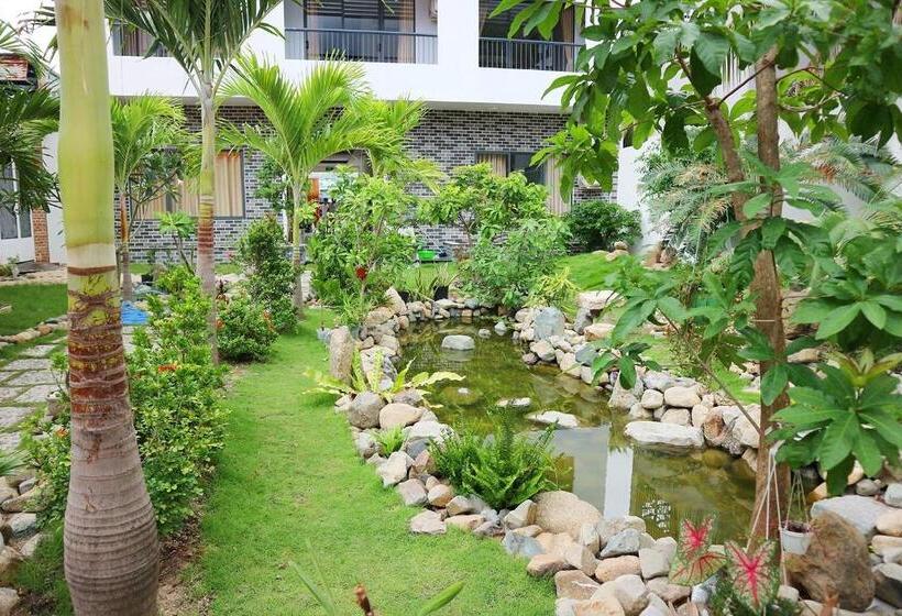 اتاق استاندارد یک تخته با بالکن, My Ca