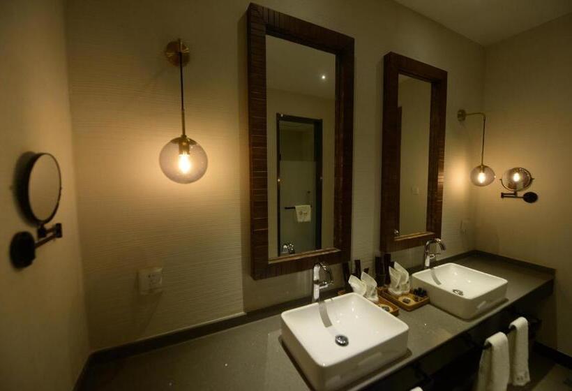 带2个卧室的套房, Vangen