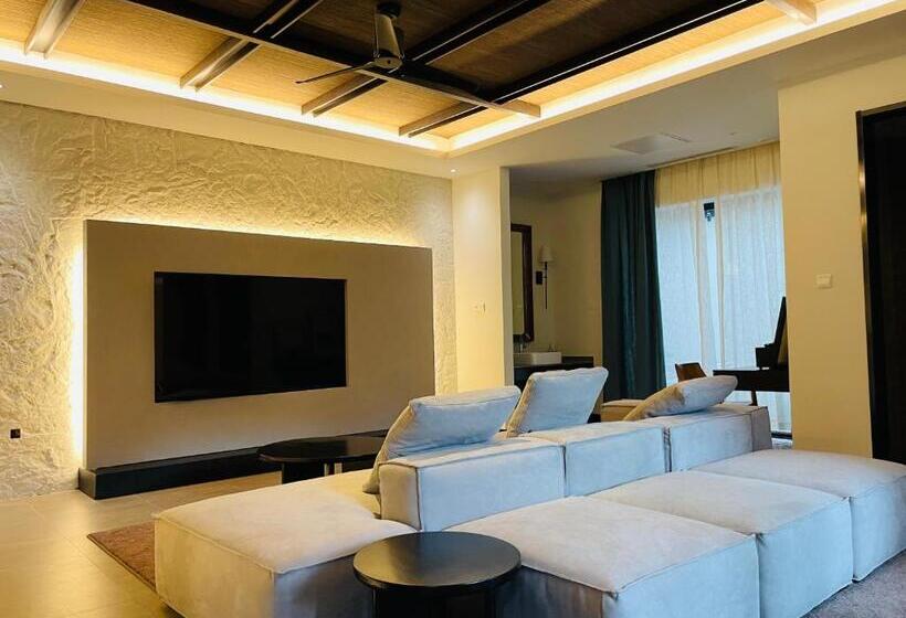 Люкс с гидромассажем, Vangen