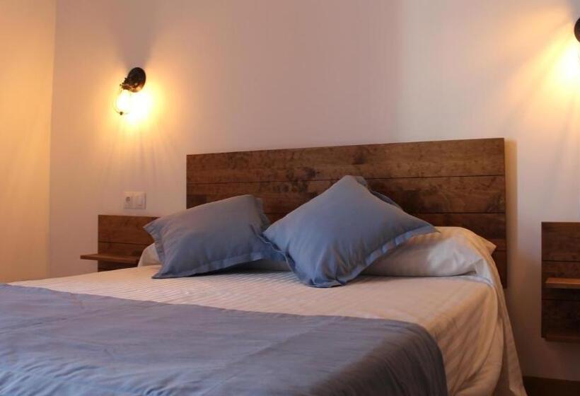 غرفة عائلية, Hospederia 1881