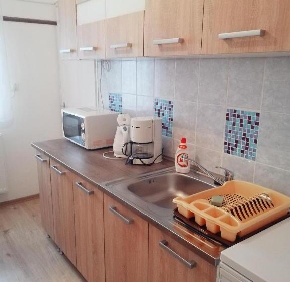 Apartament 1 Sypialnia, Szt.flórián
