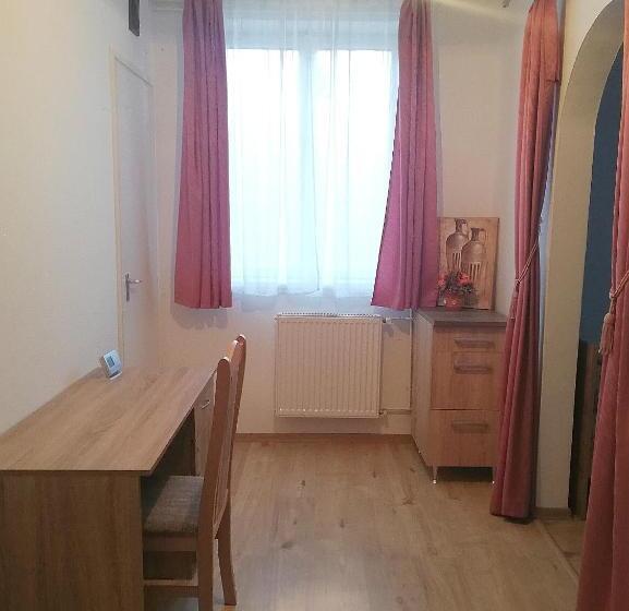 Apartament 1 Sypialnia, Szt.flórián