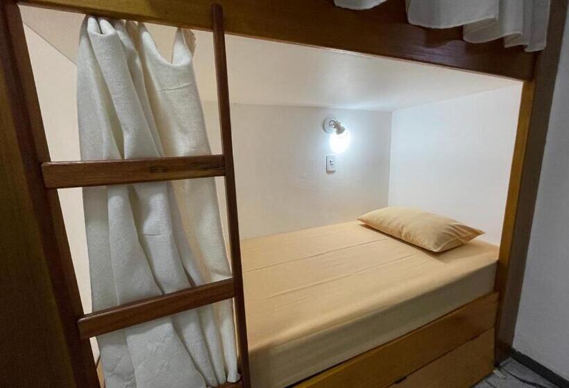 패밀리 룸 공용 욕실, Utopia Hostel