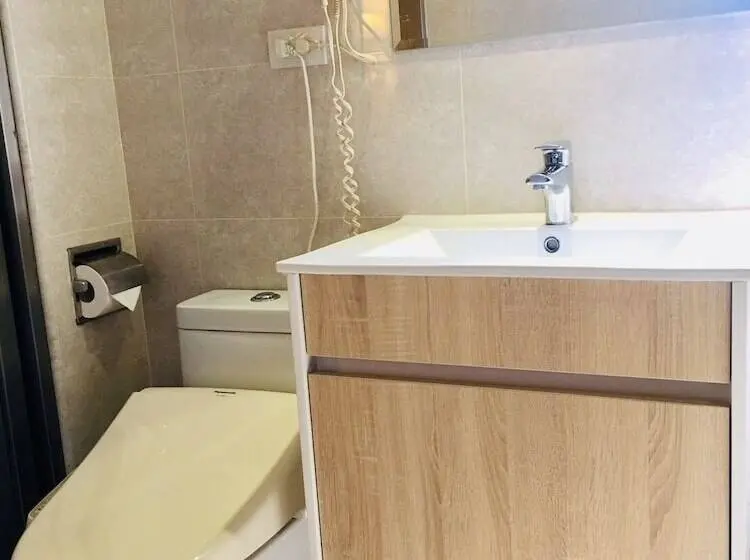 اتاق سوپریور سه تخته, Dasin