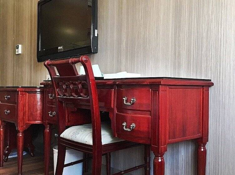 اتاق سوپریور, Dasin