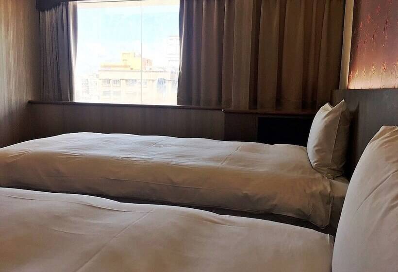 اتاق سوپریور, Dasin