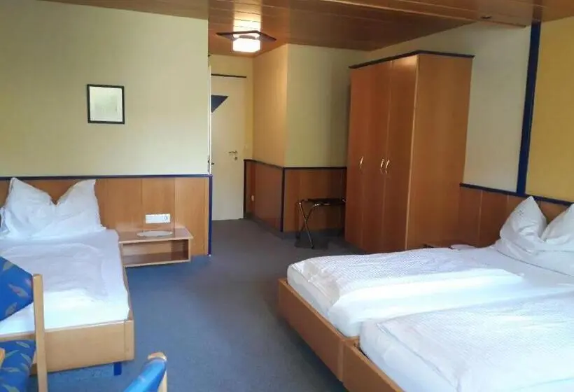 スタンダードトリプルルーム, Gästehaus Stögmüller