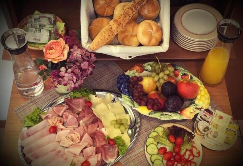 스탠다드 트리플 룸, Gästehaus Stögmüller