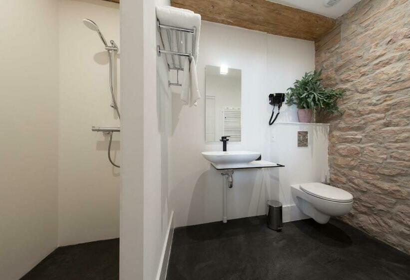 شقة غرفة واحدة, Appart  Eugenie