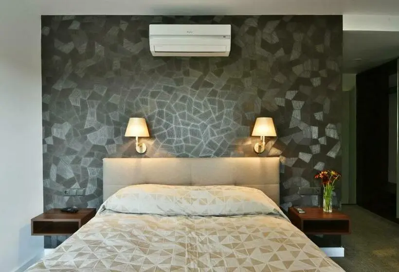 اتاق لوکس با بالکن, Seklytele Apartments