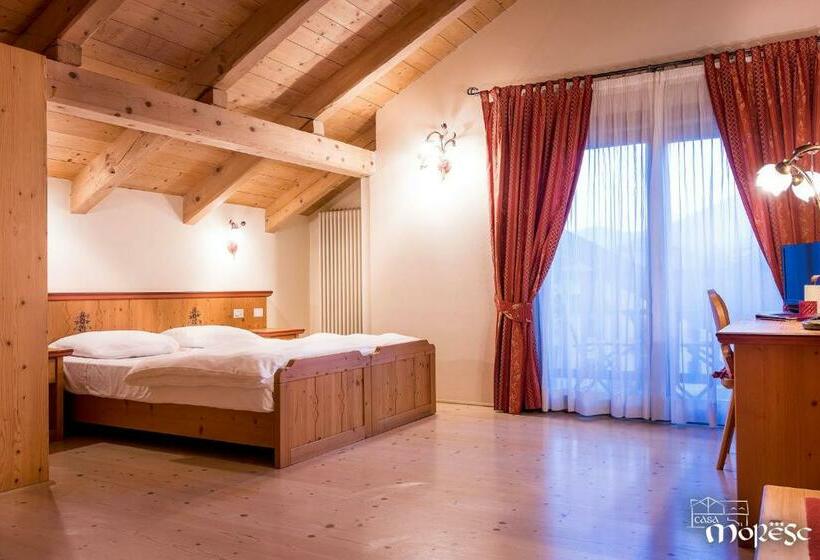 غرفة قياسية ثلاثية, Casa Moresc