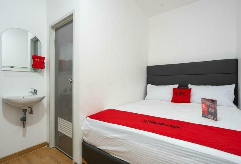 标准间, Reddoorz Plus @ Danau Sunter Utara