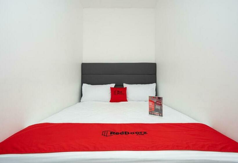 Номер Стандарт, Reddoorz Plus @ Danau Sunter Utara