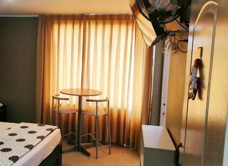 デラックスルーム, Hostal La Noche   Pisco