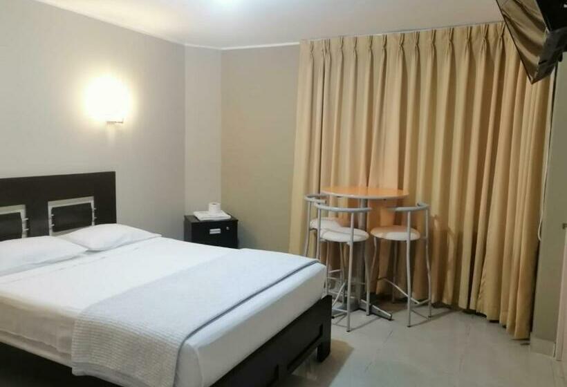 اتاق استاندارد, Hostal La Noche   Pisco