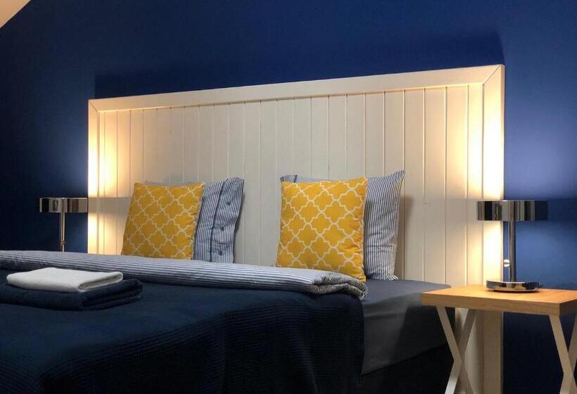 اتاق لوکس خانوادگی, Villa La Via