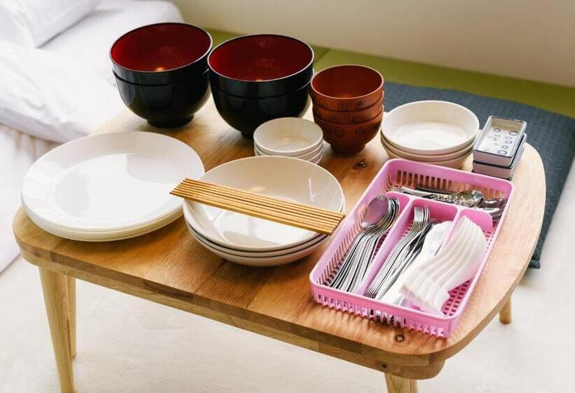 Апартаменты 3 Спальни, Ten Apartment