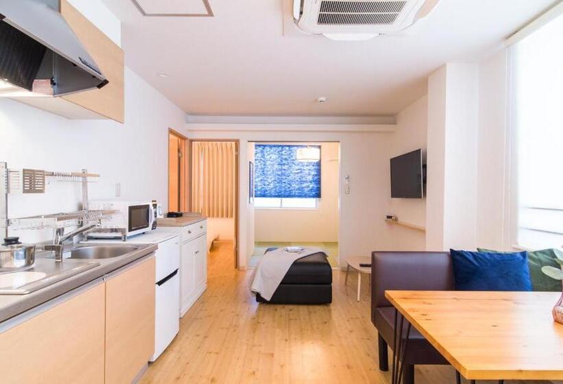 침실 3개 아파트, Ten Apartment