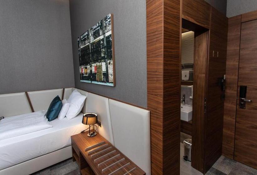 스탠다드 싱글 룸, Artis Boutique