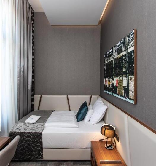 스탠다드 싱글 룸, Artis Boutique