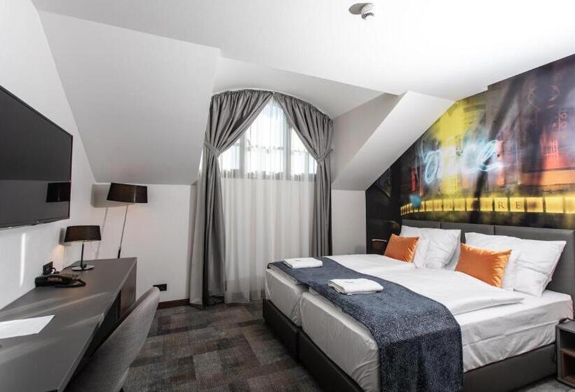 스탠다드 도시전망 룸, Artis Boutique