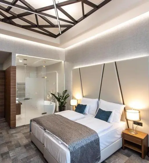 اتاق لوکس, Artis Boutique