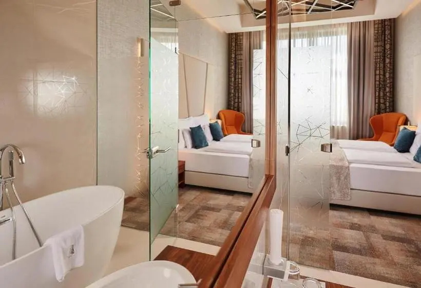 اتاق لوکس, Artis Boutique