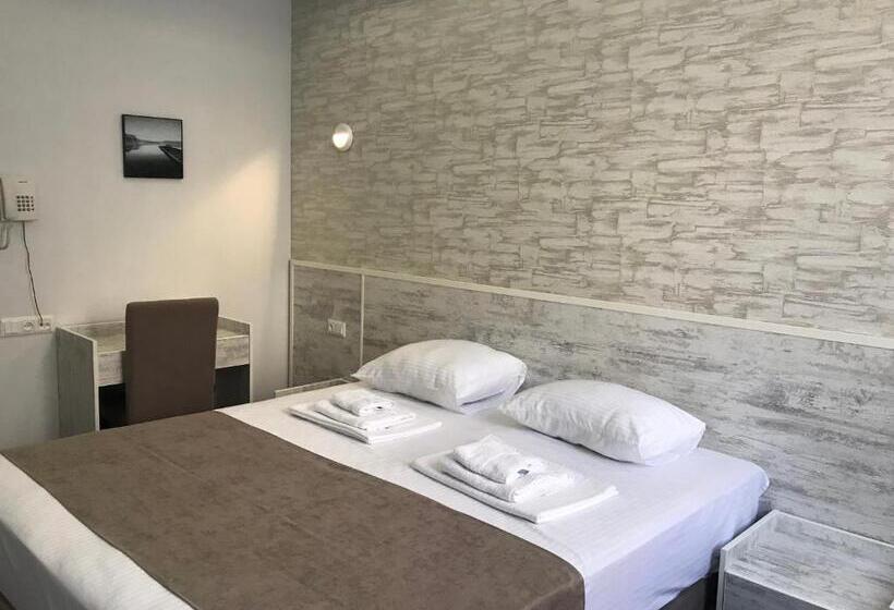 스탠다드 룸, Hobby