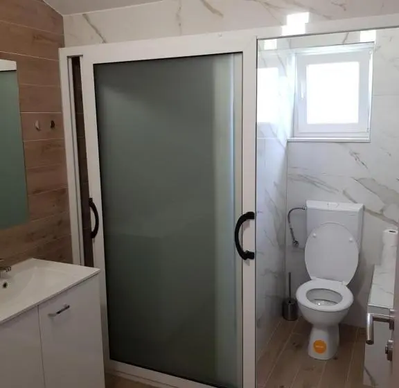 اتاق استاندارد, Mediteran B&b