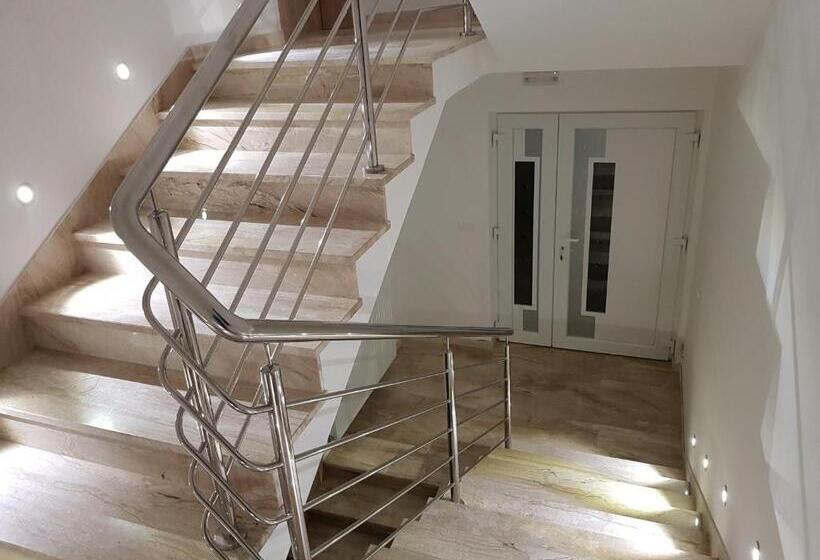 اتاق استاندارد, Mediteran B&b