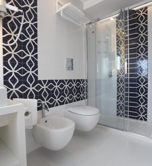 バスタブ付きスタンダードルーム, Al Chiar Di Luna