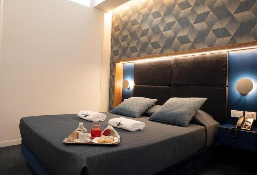 スタンダードルーム, Al Chiar Di Luna