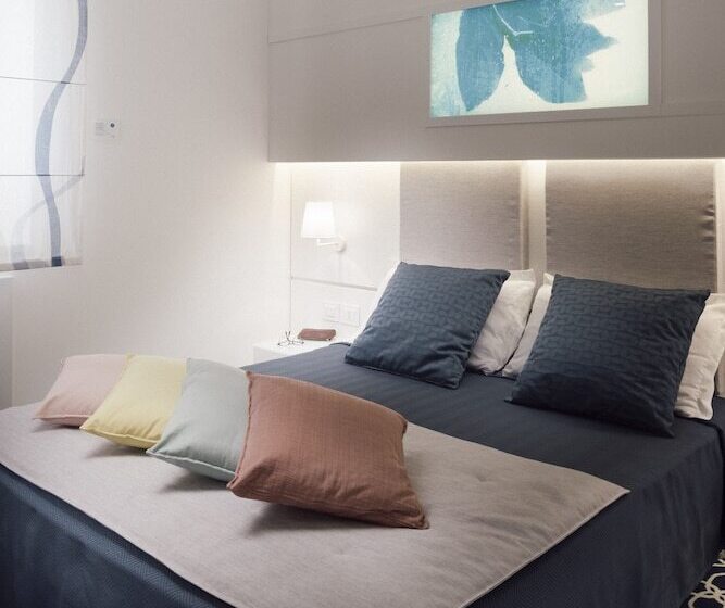 スタンダードルーム, Al Chiar Di Luna