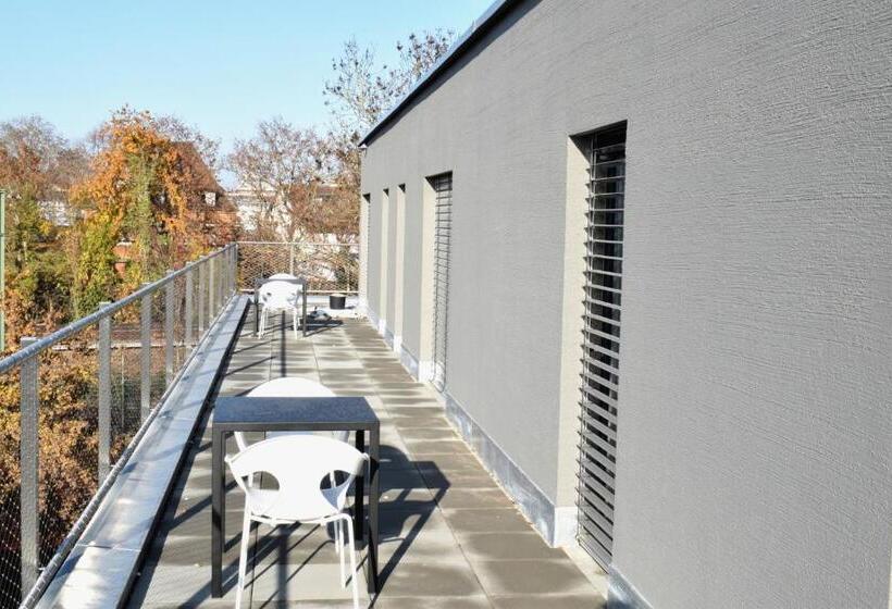 带露台的套间, Newage Boardinghaus P5