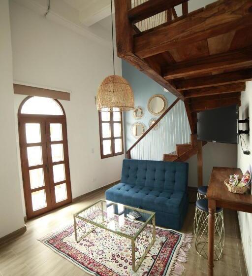 דירת חדר, Soy Local Centro Histórico