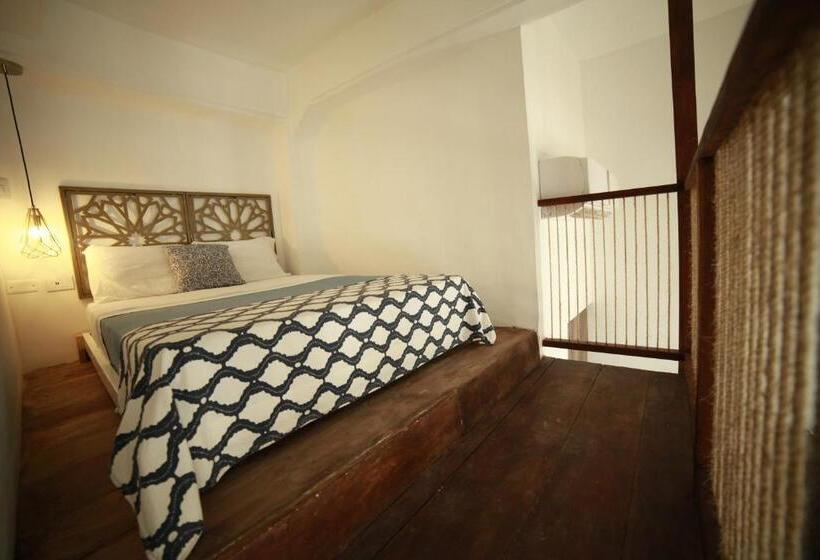 דירת חדר, Soy Local Centro Histórico