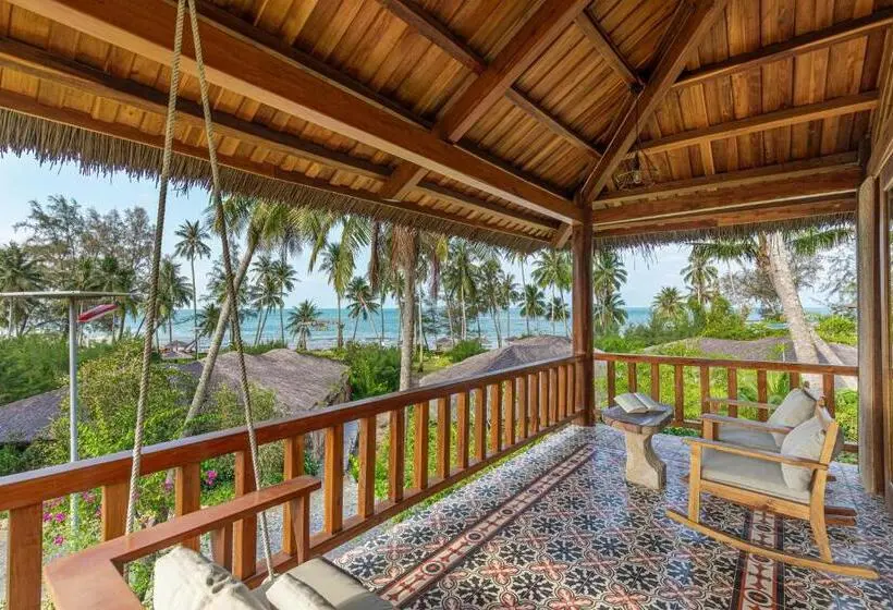 اتاق پرمیوم با چشم‌انداز دریا, Grand Ocean Bay Resort Phu Quoc
