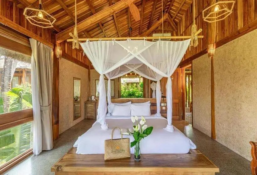 اتاق پریمیوم با بالکن, Grand Ocean Bay Resort Phu Quoc
