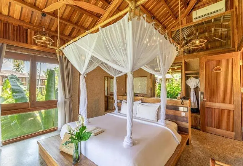 اتاق پریمیوم با بالکن, Grand Ocean Bay Resort Phu Quoc