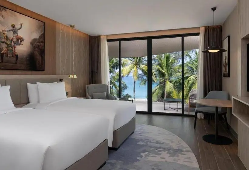 اتاق پرمیوم با چشم‌انداز دریا, Radisson Blu Resort, Phuket Mai Khao Beach