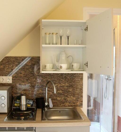 带1个卧室的豪华公寓, Orient Apartmanház